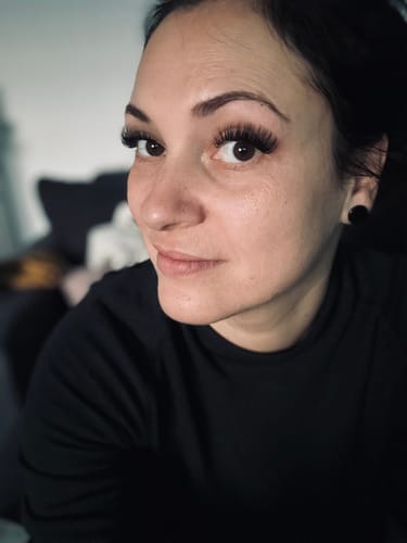 Customer photo review of Boss Babe