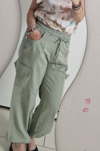 Customer photo review of Maglia fiorata liscia con maniche Frufru