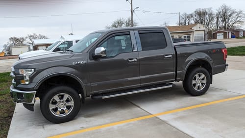 Customer photo review of 6x135 1.5" Wheel Spacers For 2015-2025 Ford F150 Expedition Lincoln Navigator