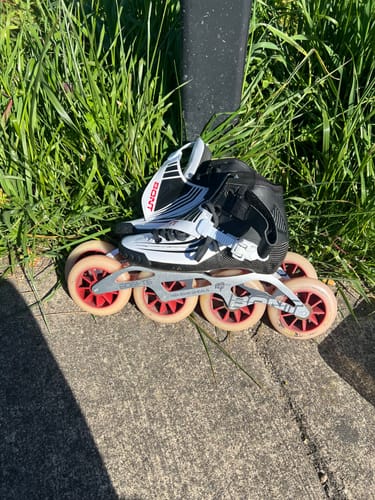 Customer photo review of Semi Race II 195mm Inline Skate Boots