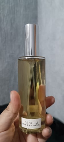 Customer photo review of M190 Inspirado en: Black Orchid - Tom Ford