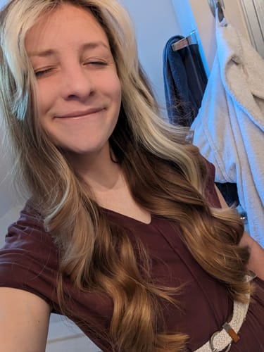 Customer photo review of Model 2 | World's Longest Coanda Air Styler (1.25 Inch Long Barrel)