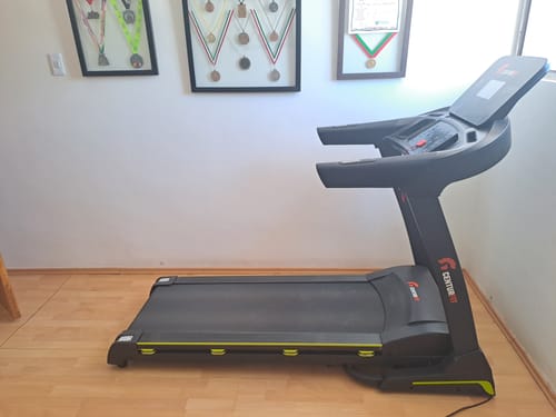 Customer photo review of Caminadora Electrica 3.5 HP Bluetooth Silenciosa Pantalla