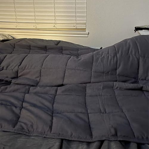 Customer photo review of VigorEight™ Weighted Soothing Blanket