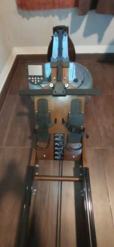 Customer photo review of Remadora De Agua Plegable Display Profesional Indoor Madera