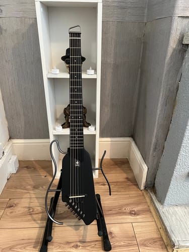 Customer photo review of Donner HUSH-I Headless Hush Guitar Kit