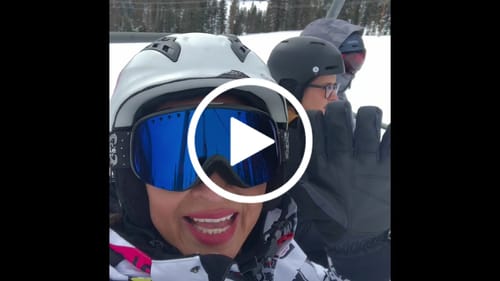 Customer video review of HOTIAN Men Graffiti Graphic Ski Jacket & Pants Set