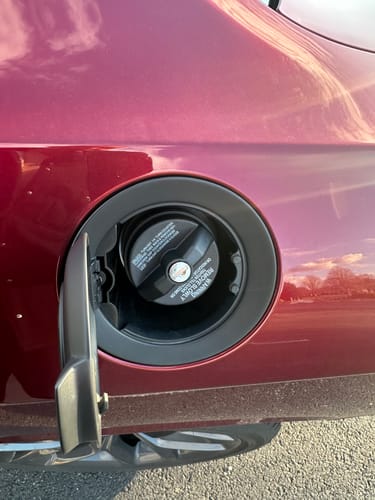Customer photo review of Speedlogix Locking Gas Cap 2008-2023 Challenger