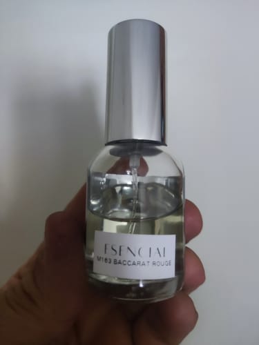 Customer photo review of M163 Inspirado en: Baccarat Rouge 540 - Maison Francis Kurkdjian