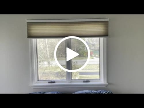 Customer video review of SmartWings Motorized Light Filtering Cellular Shades Nowa