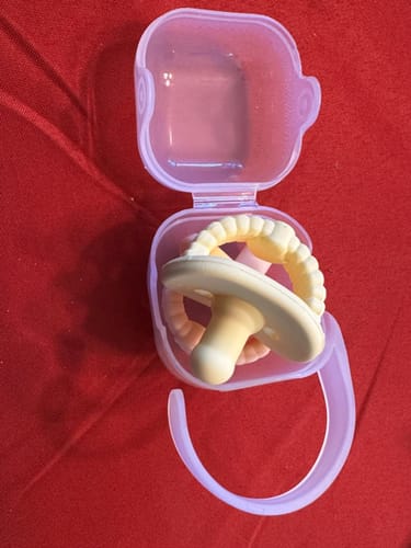 Customer photo review of Newborn Teether Pacifiers 2 in 1 (6 Months onwards)