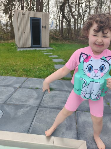 Customer photo review of The Floatee with UV Protection (6 months - 8 years)