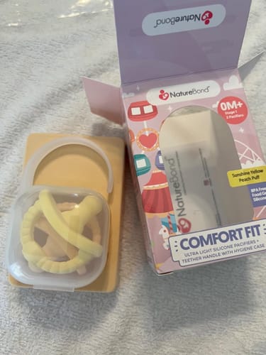Customer photo review of Newborn Teether Pacifiers 2 in 1 (6 Months onwards)