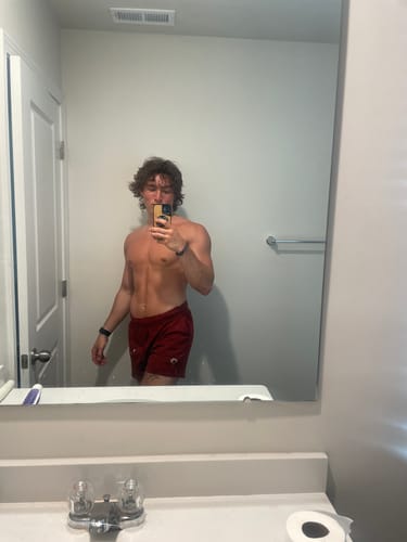 Customer photo review of Men's Classic Sol Short, Cardinal