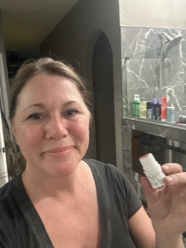 Customer photo review of La La Lips - Moisturizing Lip Balm