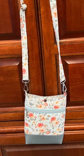Customer photo review of Wanderlust Phone Bag Pattern