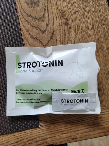 Customer photo review of Strotonin Horse Support