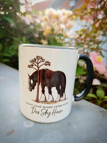 Customer photo review of Tasse "Shy Horse"