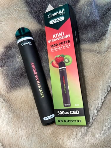 Customer photo review of 500mg CBD Vape Pen - Kiwi Strawberry