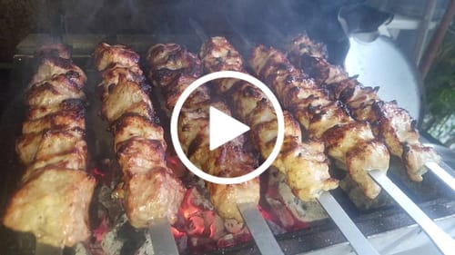 Customer video review of Schweine-Schaschlik Knoblauch Pfeffer 1kg