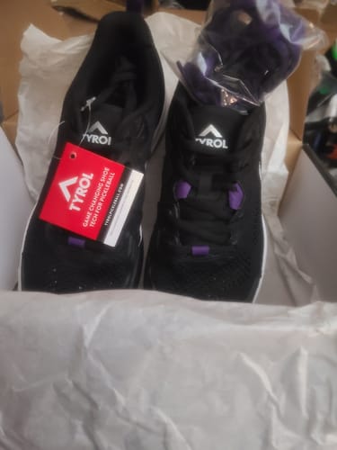 Customer photo review of Women's Velocity V