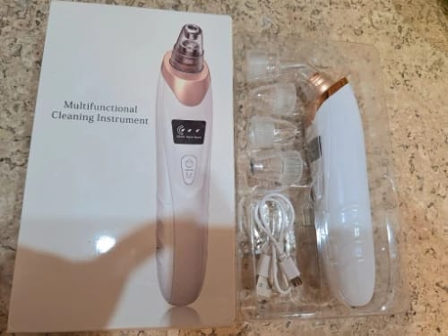 Customer photo review of SkinGlow™ Multifunctional Pore Vacuum