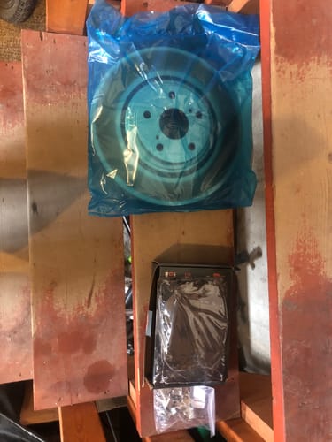 Customer photo review of Front Coated Disc Brake Rotors And Ceramic Pads Kit For Toyota Highlander Sienna Lexus RX350 NX200t NX300 RX450h NX300h KGC-100503