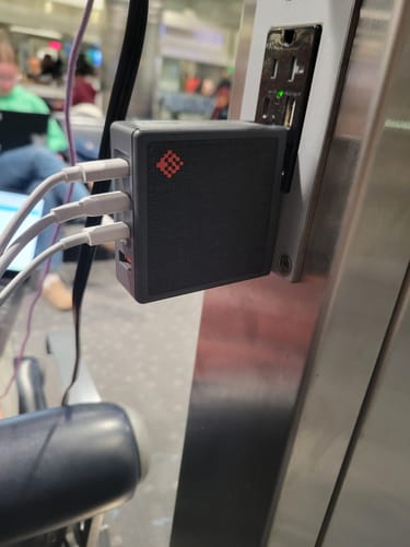 Customer photo review of 100W USB-C Charger 3C1A