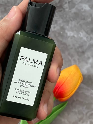 Customer photo review of Hydrating Hand Sanitizing Serum - Travel Size (2oz)