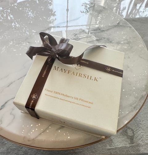 Customer photo review of Champagne Oxford Pure Silk Pillowcase