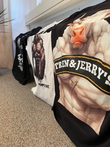Customer photo review of Gymkachu - Premium Shirt Unisex Backprint