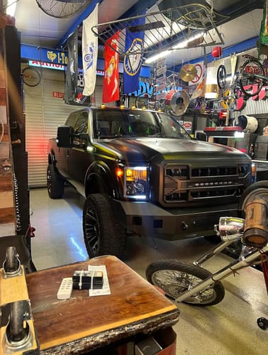 Customer photo review of Armor Grille w/Off-Road Lights - Matte Black For 2011-2016 Ford F250