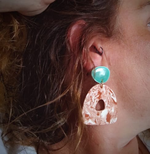 Bérangère V. review of Boucles d'oreilles nerikomi, menthe et marbré blanc et marron image 1 out of 1