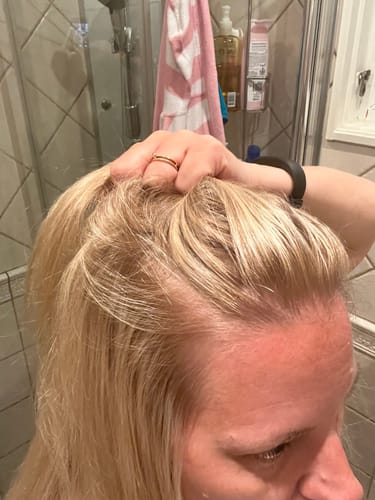 Frida R. review of Sunkissed Starter Kit image 1 out of 3