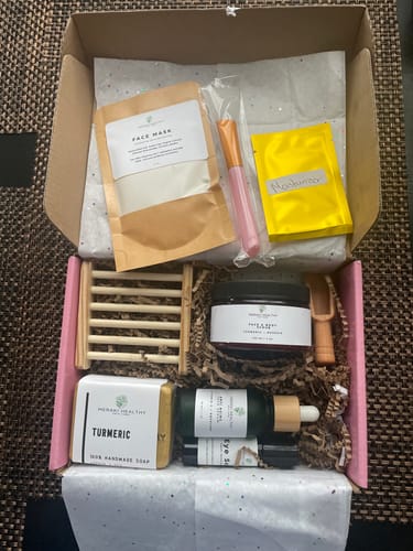 Customer photo review of Luxury Skincare Box