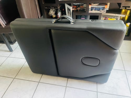 Customer photo review of Camilla Cama para Masajes Portatil con Estuche Color Negro
