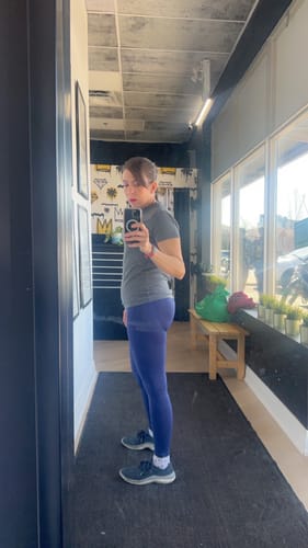 Customer photo review of Stitch Seamless Leggings