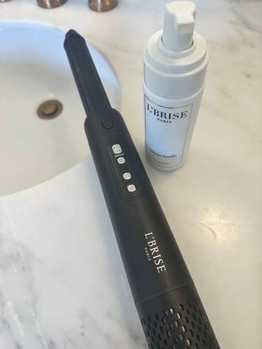Customer photo review of Volume Soufflé by L'Brise (Air Activated Volume Mousse) 5.1 Ounce