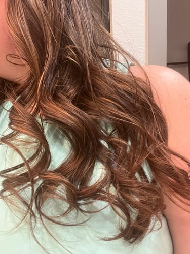 Customer photo review of Model 2 | World's Longest Coanda Air Styler (1.25 Inch Long Barrel)