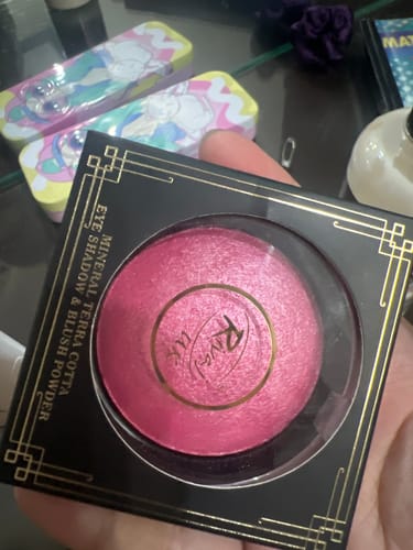 Customer photo review of Terracotta Single Blush On