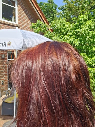 Customer photo review of Profi-Pflanzenhaarfarbe SET "warmes Rubin-Rot - warm rubin red"
