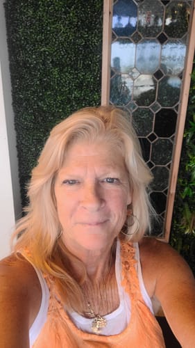 Customer photo review of InstantPurple™ Color Corrector with nHAp