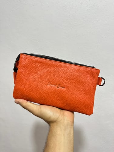 Sinoe Z. review of Crossbody Jalpa Mandarina image 1 out of 1