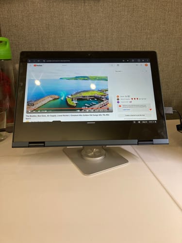 Customer photo review of Laptop Stand Aluminum Alloy Rotating Bracket
