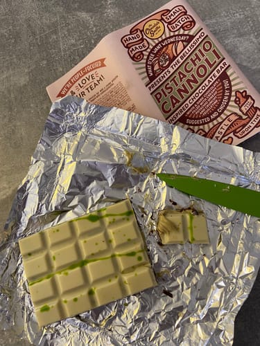 Customer photo review of Pistachio Cannoli Inspired What D' Yee Want Wednesday Bar 100g