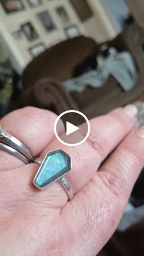 Customer video review of Coffin Labradorite Ring Sterling Silver