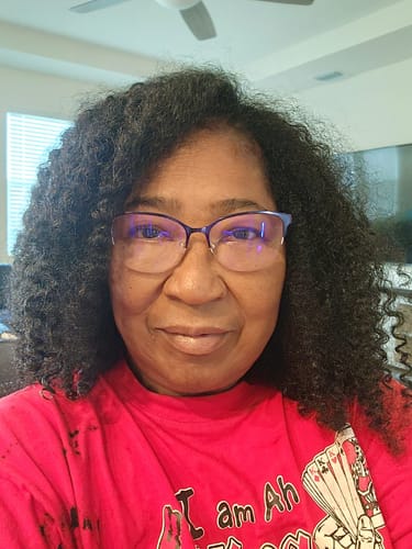 Customer photo review of Papaya Moringa Intense Hydration Deep Conditioner