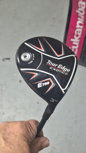 Customer photo review of Certified Pre-Owned Tour Edge Exotics E722 Fairway