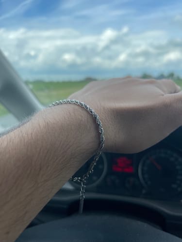 Customer photo review of ROPE BRACELET 3MM