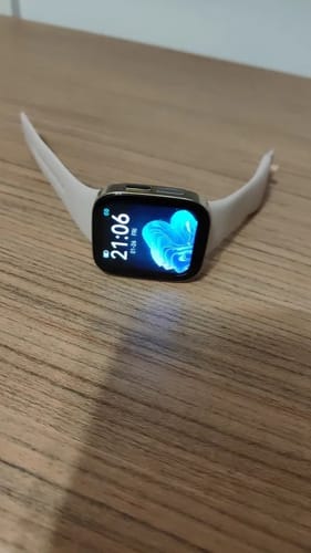 Customer photo review of LuminaFit Nexus – Moderne Gesundheitsuhr
